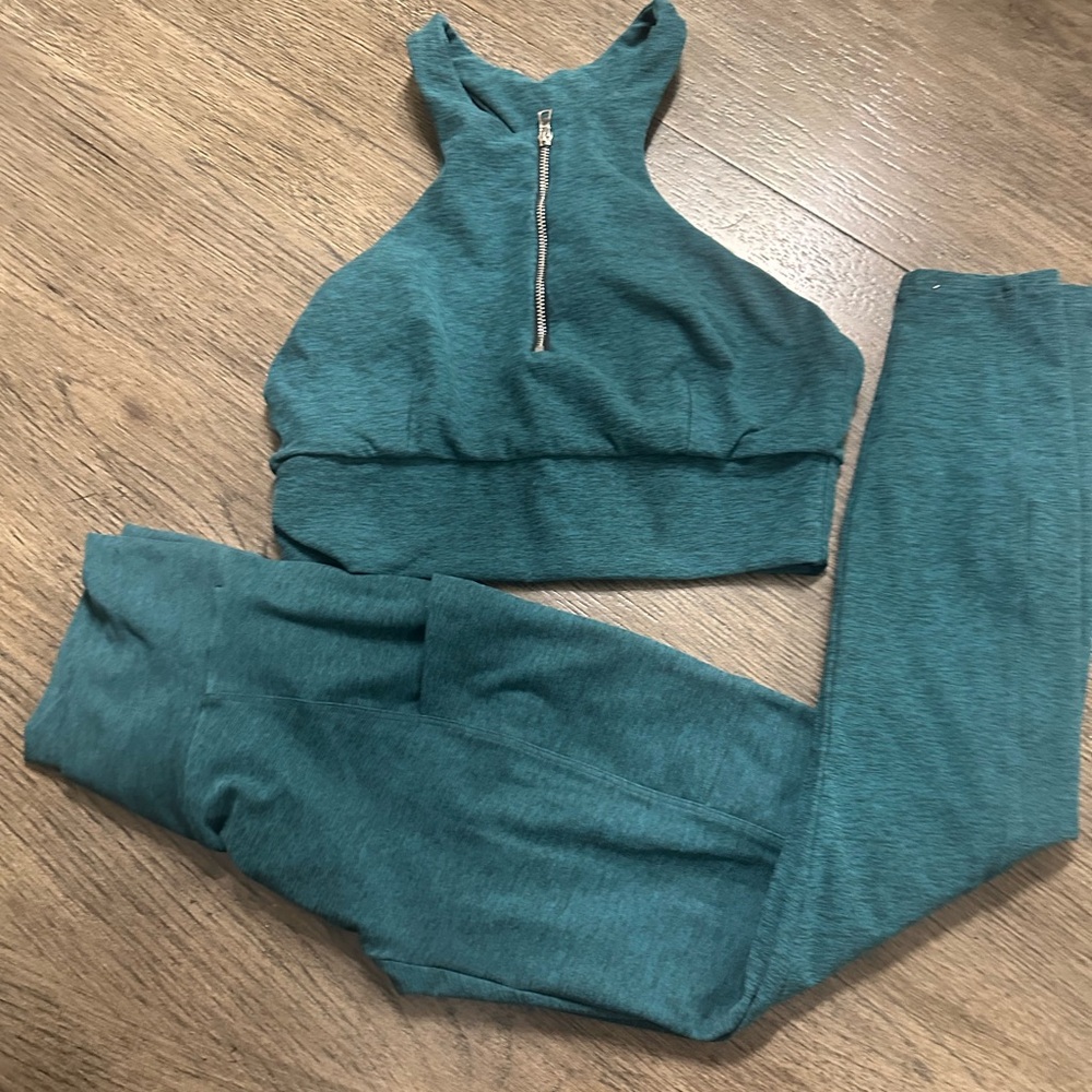 Bombshell set